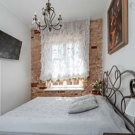 Vip Rotermanni تالين